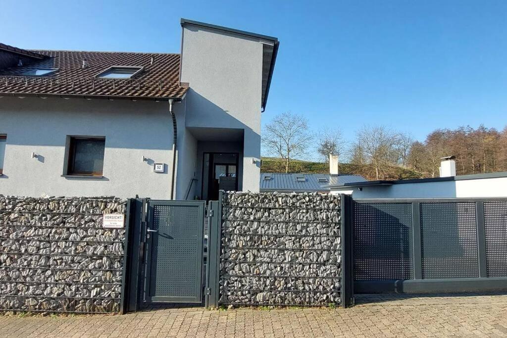 Grosse Tolle 4 Zimmer Ferienwohnung Im Herzen Des Odenwaldes Moerlenbach Экстерьер фото