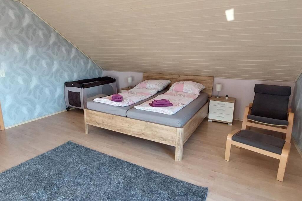 Grosse Tolle 4 Zimmer Ferienwohnung Im Herzen Des Odenwaldes Moerlenbach Экстерьер фото