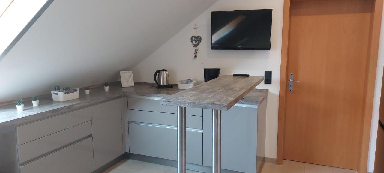 Grosse Tolle 4 Zimmer Ferienwohnung Im Herzen Des Odenwaldes Moerlenbach Экстерьер фото