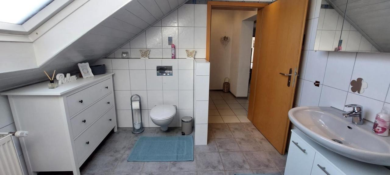 Grosse Tolle 4 Zimmer Ferienwohnung Im Herzen Des Odenwaldes Moerlenbach Экстерьер фото